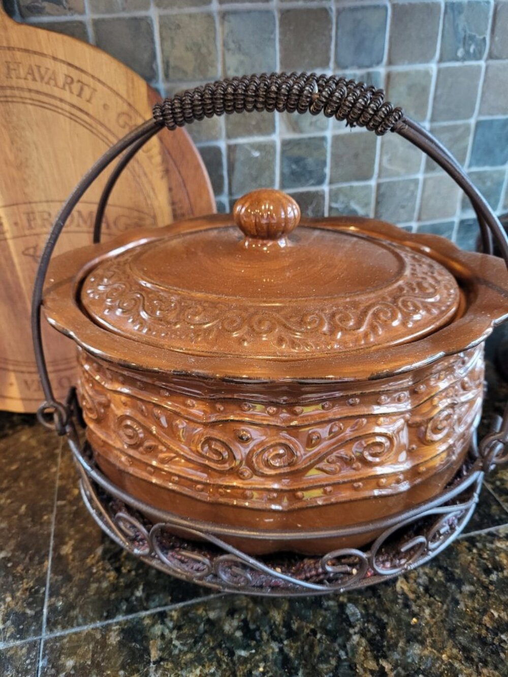 Elegant Tuscan Bean Pot and Wire Stand by Home & Garden Party - Never Used!!